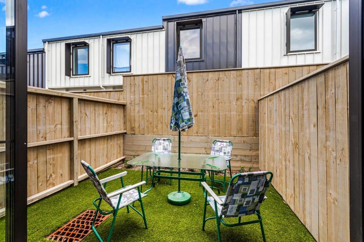 Apartamento Fresh & Sleek Grey Lynn Unit With Private Patio Auckland Exterior foto